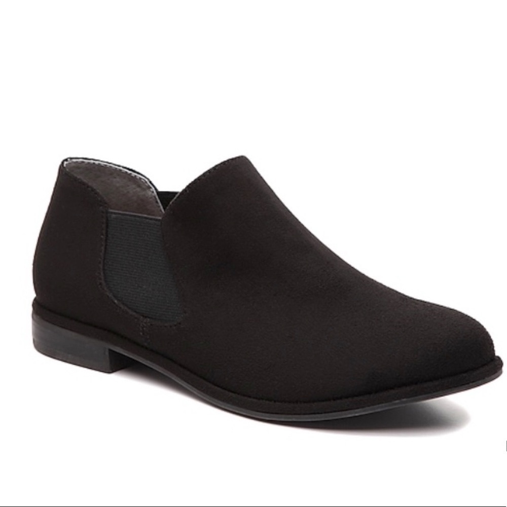 Chelsea Slip-On Desert Shoes- KELLY & KATIE